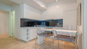 Luxury 3 bedroom apartment in hotel near the beach